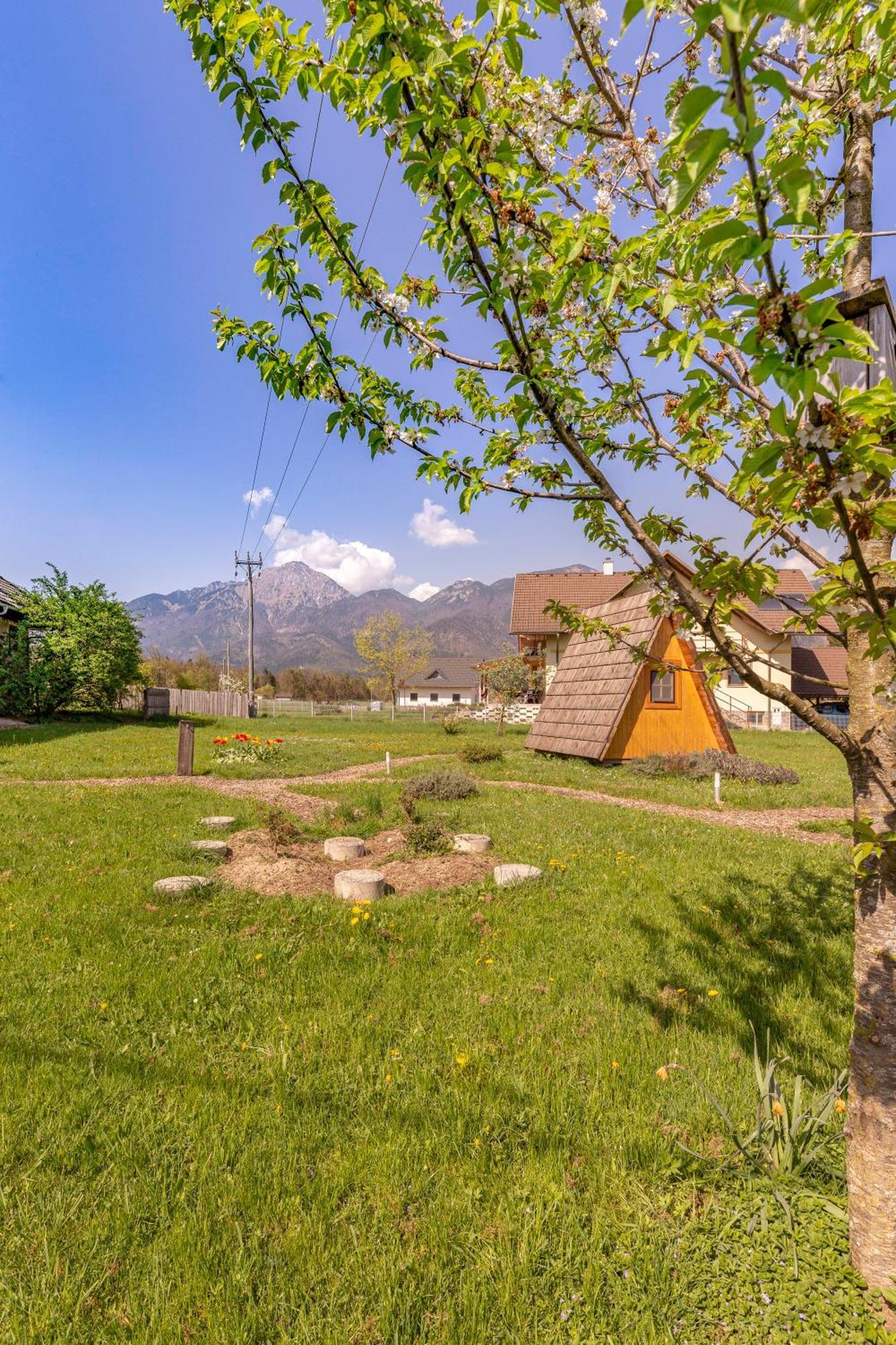 Glamping Mohorjev Grunt Hotel Preddvor Luaran gambar